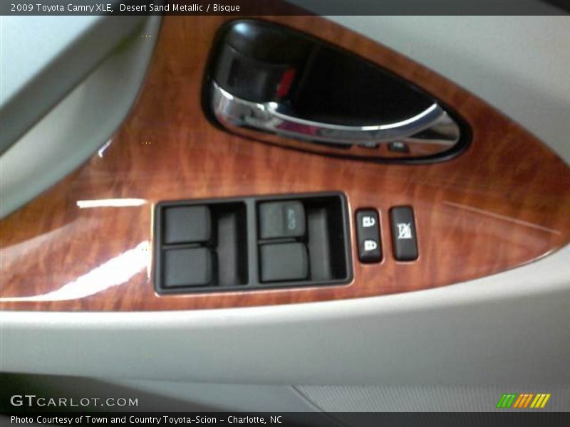 Desert Sand Metallic / Bisque 2009 Toyota Camry XLE