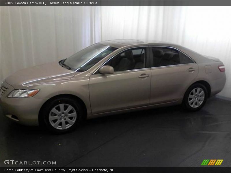 Desert Sand Metallic / Bisque 2009 Toyota Camry XLE