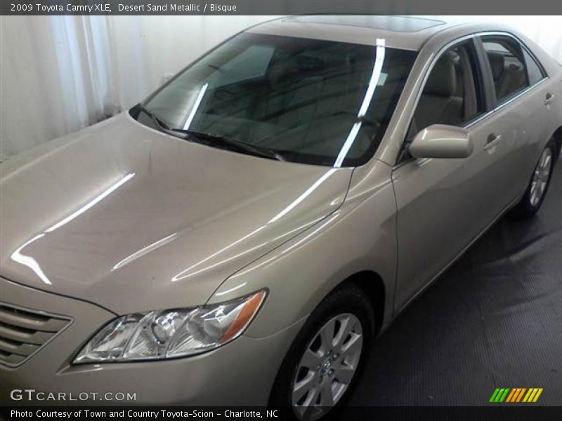 Desert Sand Metallic / Bisque 2009 Toyota Camry XLE
