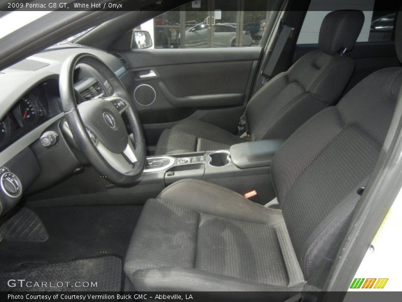 White Hot / Onyx 2009 Pontiac G8 GT