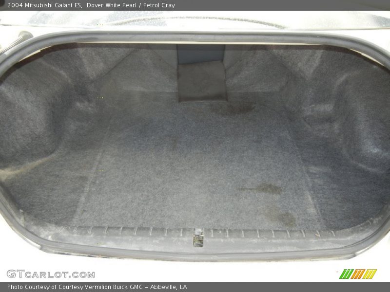 Dover White Pearl / Petrol Gray 2004 Mitsubishi Galant ES