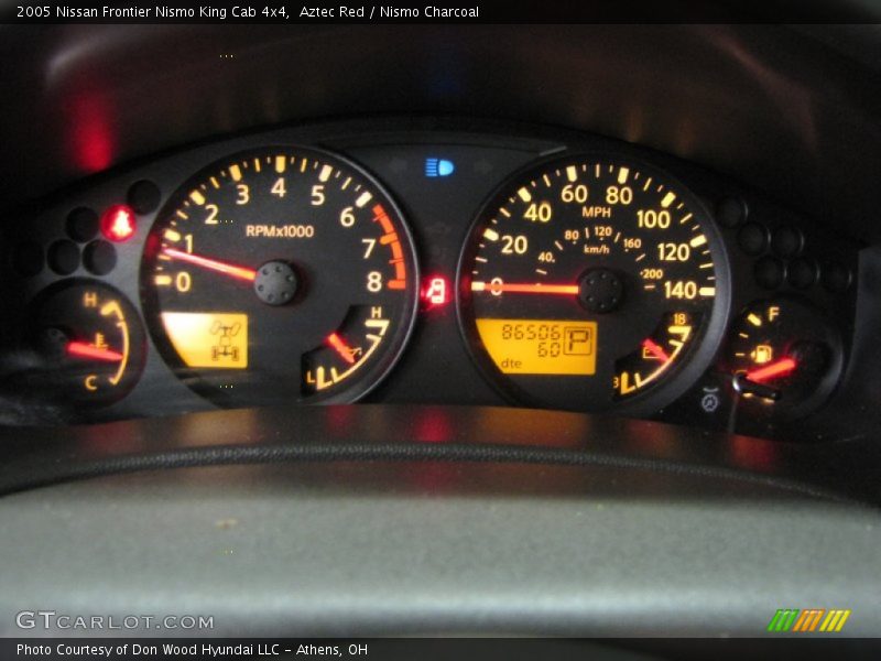 Aztec Red / Nismo Charcoal 2005 Nissan Frontier Nismo King Cab 4x4