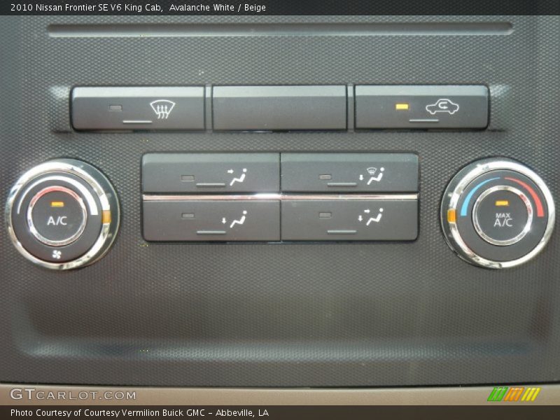 Avalanche White / Beige 2010 Nissan Frontier SE V6 King Cab