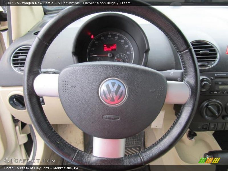 Harvest Moon Beige / Cream 2007 Volkswagen New Beetle 2.5 Convertible