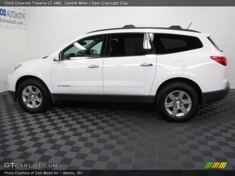 Summit White / Dark Gray/Light Gray 2009 Chevrolet Traverse LT AWD