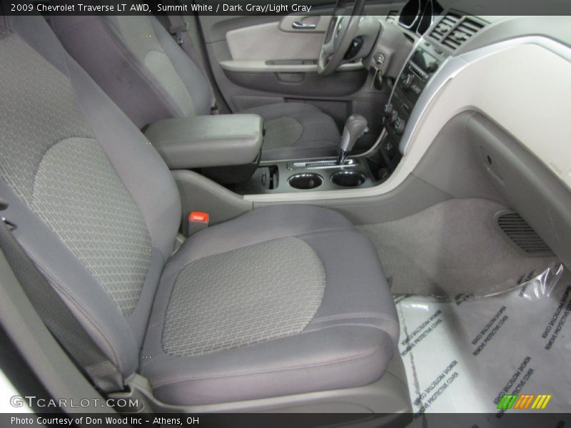 Summit White / Dark Gray/Light Gray 2009 Chevrolet Traverse LT AWD