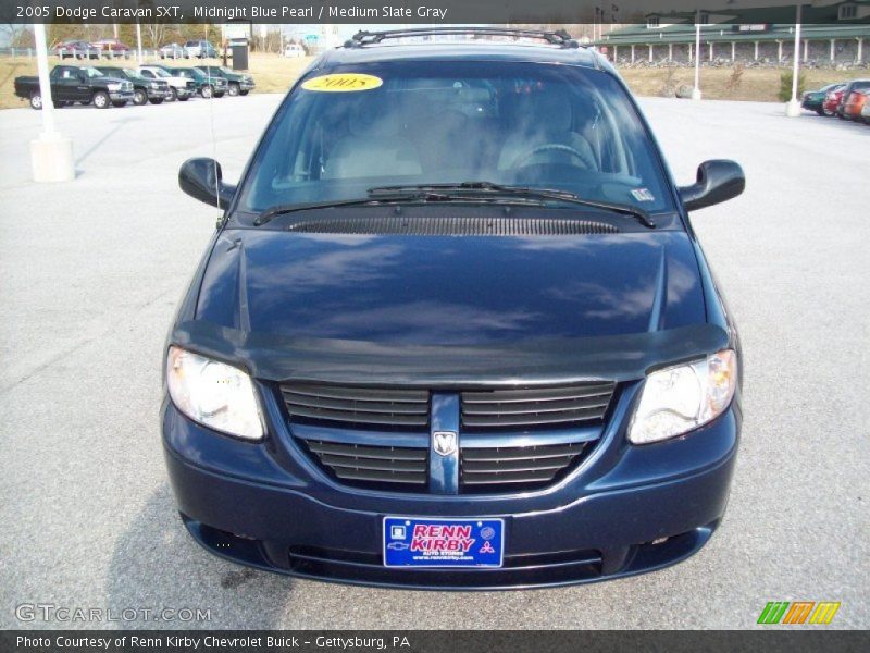 Midnight Blue Pearl / Medium Slate Gray 2005 Dodge Caravan SXT
