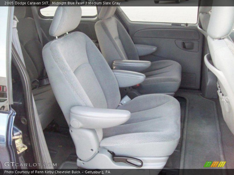 Midnight Blue Pearl / Medium Slate Gray 2005 Dodge Caravan SXT
