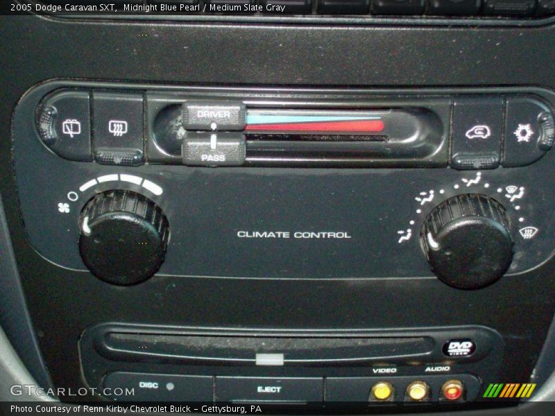 Midnight Blue Pearl / Medium Slate Gray 2005 Dodge Caravan SXT