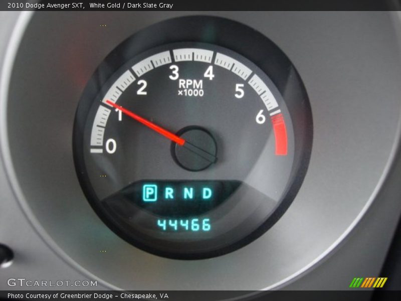 White Gold / Dark Slate Gray 2010 Dodge Avenger SXT