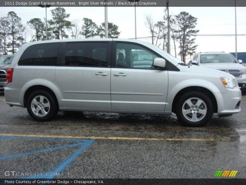 Bright Silver Metallic / Black/Light Graystone 2011 Dodge Grand Caravan Mainstreet
