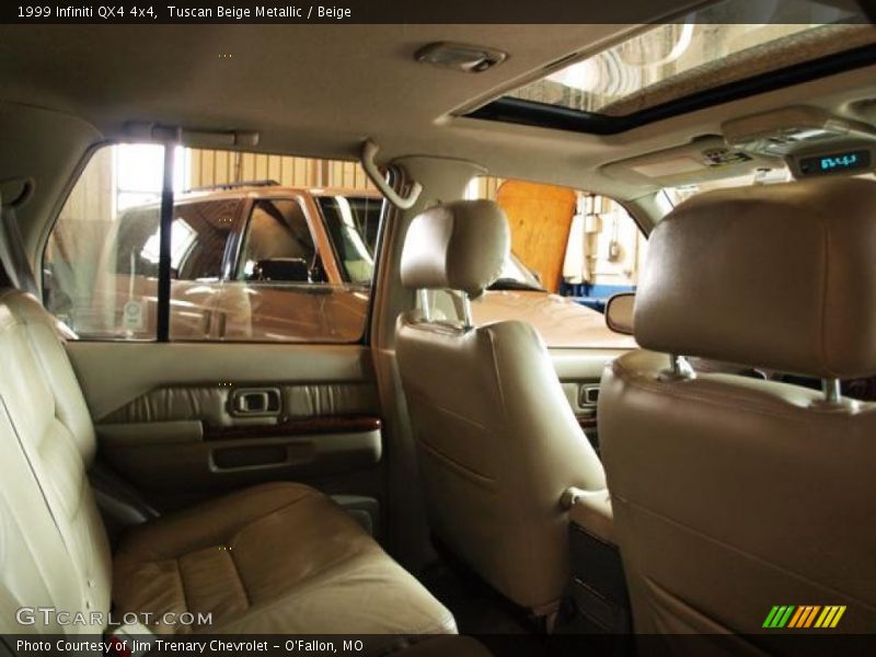 Tuscan Beige Metallic / Beige 1999 Infiniti QX4 4x4