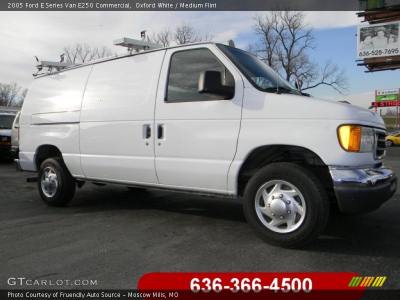 Oxford White / Medium Flint 2005 Ford E Series Van E250 Commercial