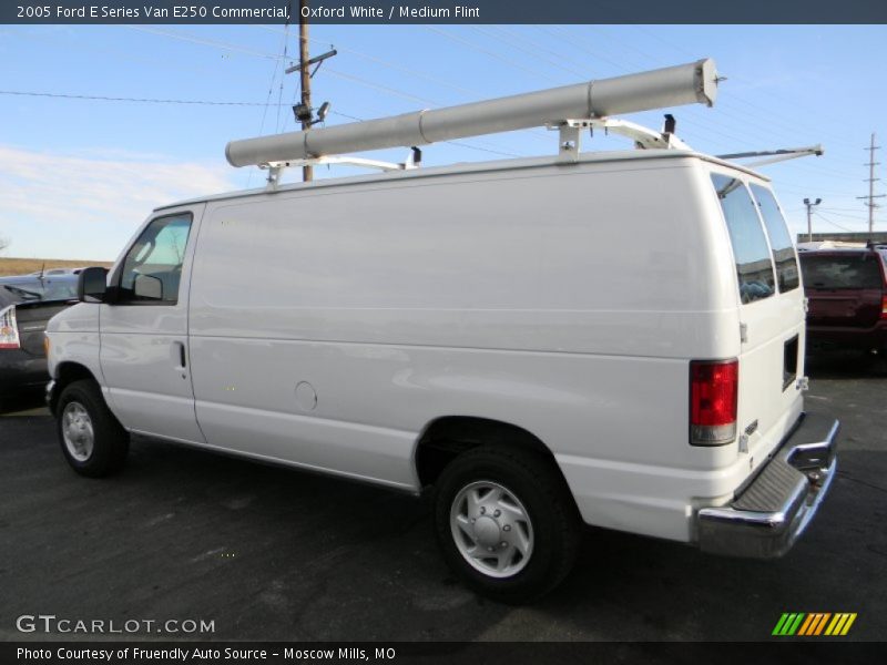 Oxford White / Medium Flint 2005 Ford E Series Van E250 Commercial