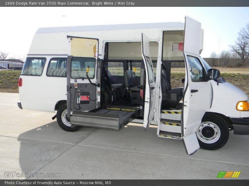 Bright White / Mist Gray 1999 Dodge Ram Van 3500 Maxi Commercial