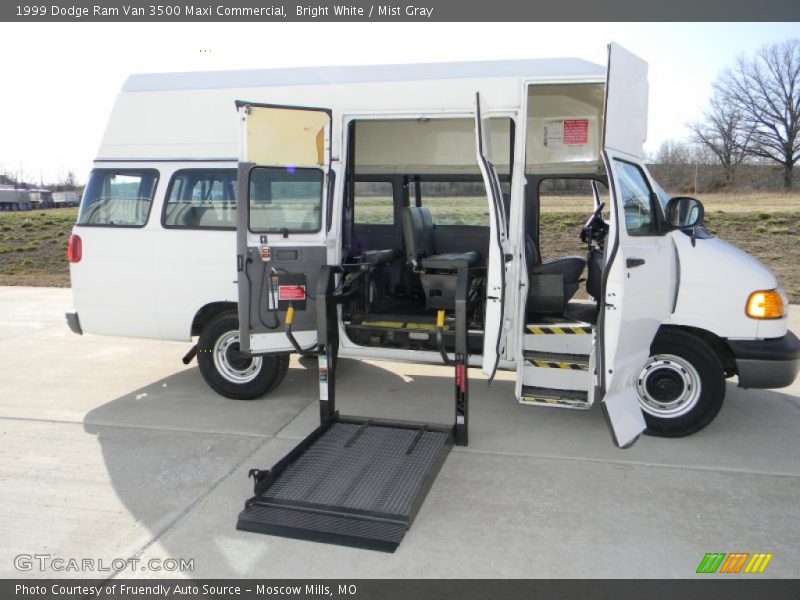 Bright White / Mist Gray 1999 Dodge Ram Van 3500 Maxi Commercial
