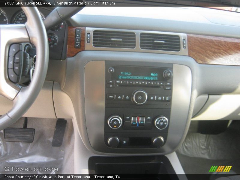 Silver Birch Metallic / Light Titanium 2007 GMC Yukon SLE 4x4