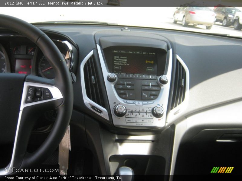 Merlot Jewel Metallic / Jet Black 2012 GMC Terrain SLE
