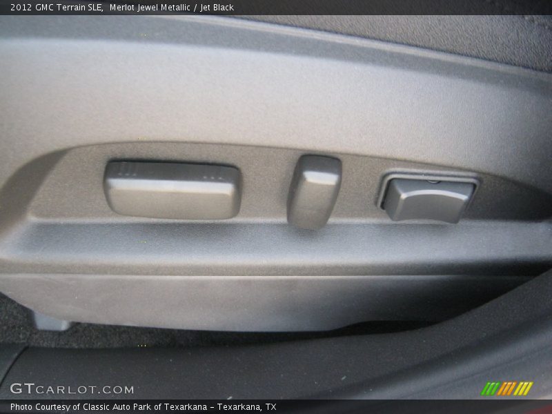 Merlot Jewel Metallic / Jet Black 2012 GMC Terrain SLE