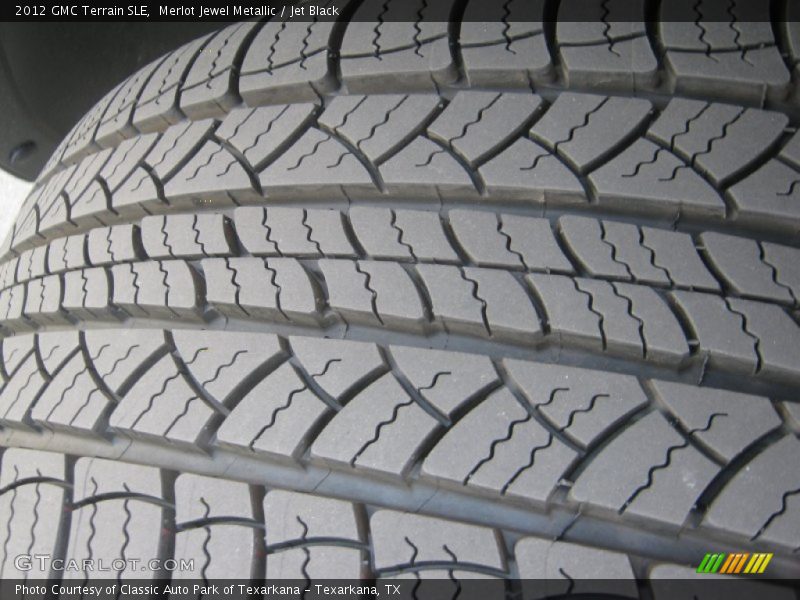 Merlot Jewel Metallic / Jet Black 2012 GMC Terrain SLE