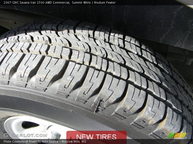 Summit White / Medium Pewter 2007 GMC Savana Van 1500 AWD Commercial