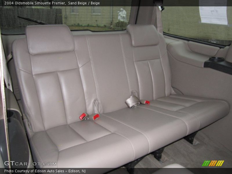  2004 Silhouette Premier Beige Interior