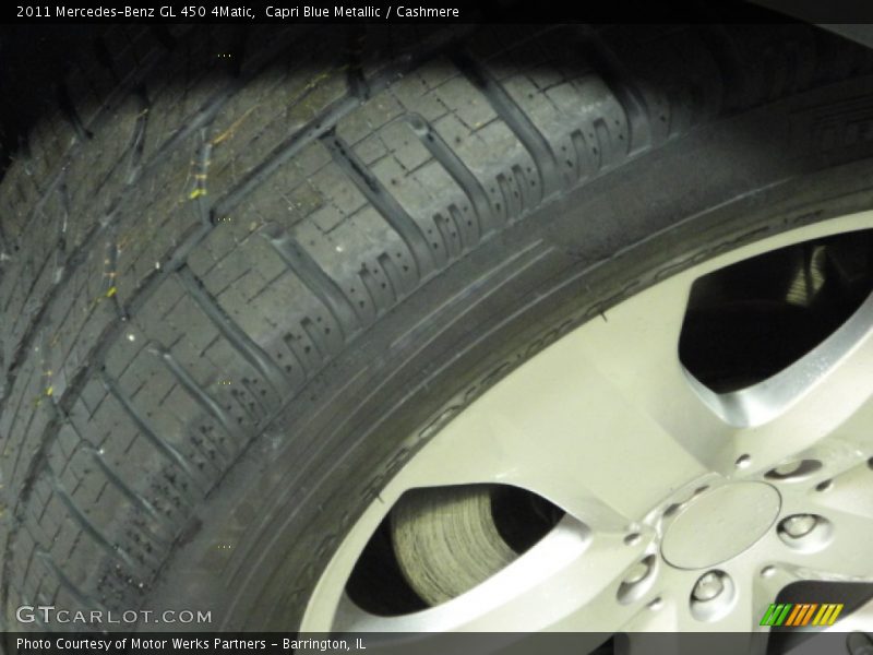 Capri Blue Metallic / Cashmere 2011 Mercedes-Benz GL 450 4Matic