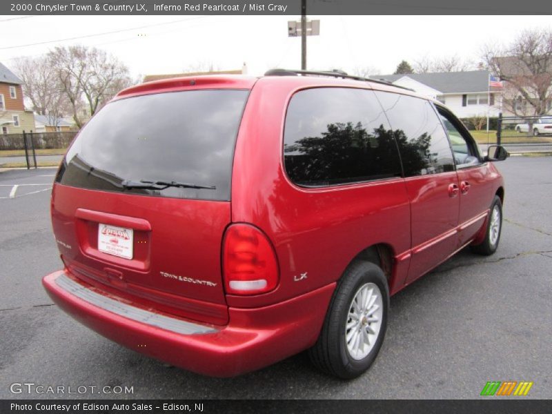 Inferno Red Pearlcoat / Mist Gray 2000 Chrysler Town & Country LX