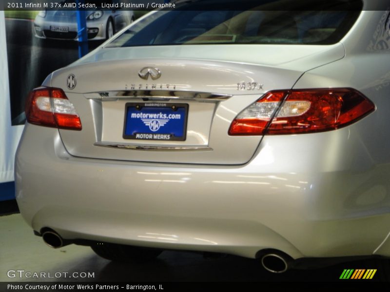Liquid Platinum / Graphite 2011 Infiniti M 37x AWD Sedan