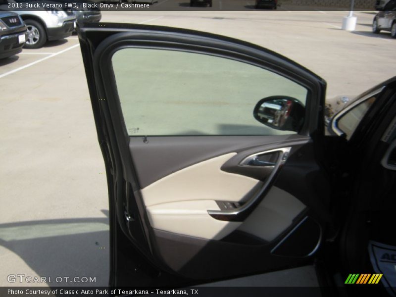 Black Onyx / Cashmere 2012 Buick Verano FWD