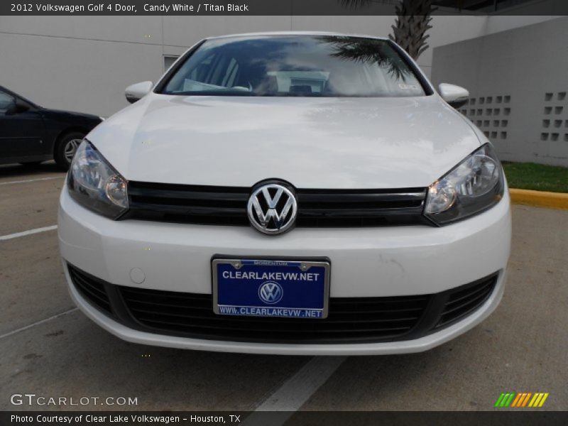Candy White / Titan Black 2012 Volkswagen Golf 4 Door