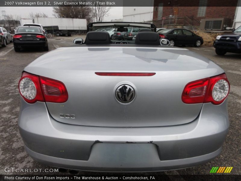 Silver Essence Metallic / Titan Black 2007 Volkswagen Eos 3.2