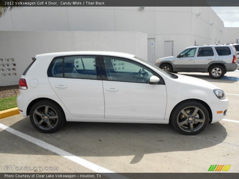 Candy White / Titan Black 2012 Volkswagen Golf 4 Door