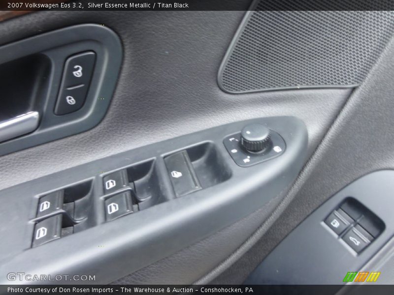 Silver Essence Metallic / Titan Black 2007 Volkswagen Eos 3.2