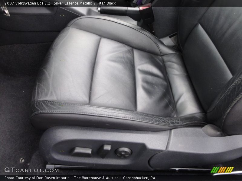 Silver Essence Metallic / Titan Black 2007 Volkswagen Eos 3.2