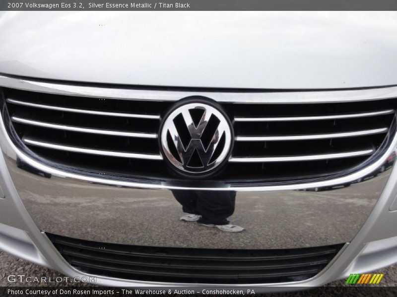 Silver Essence Metallic / Titan Black 2007 Volkswagen Eos 3.2