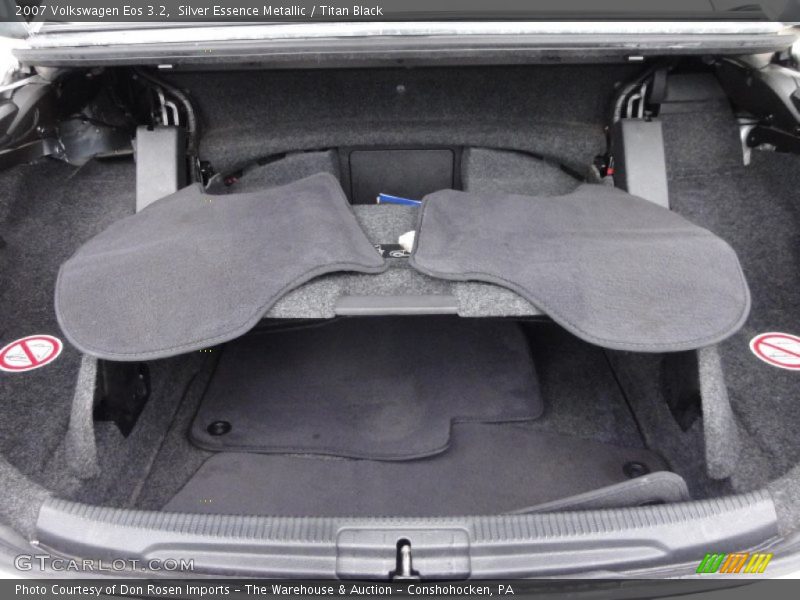 Silver Essence Metallic / Titan Black 2007 Volkswagen Eos 3.2