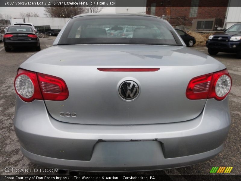 Silver Essence Metallic / Titan Black 2007 Volkswagen Eos 3.2