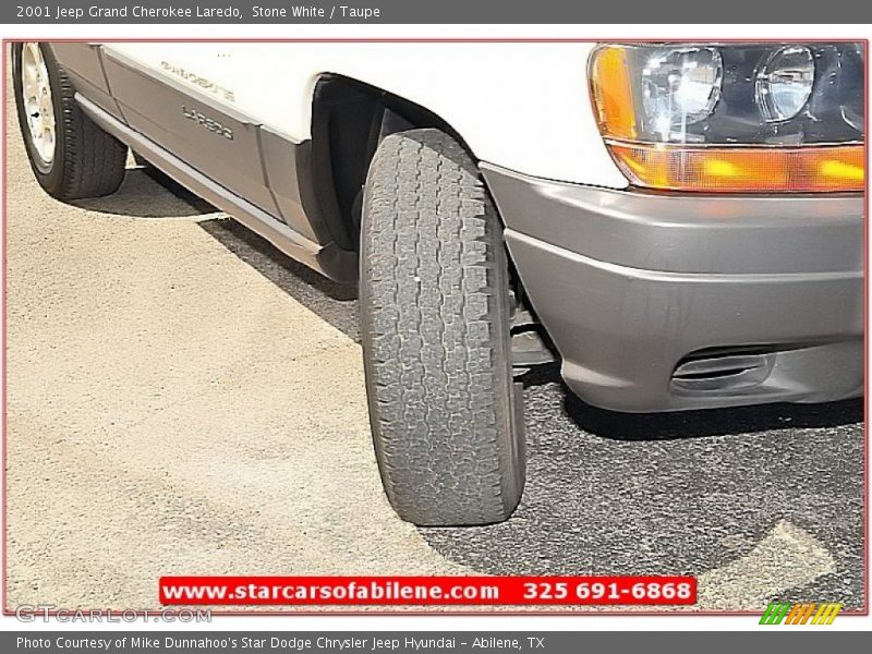 Stone White / Taupe 2001 Jeep Grand Cherokee Laredo