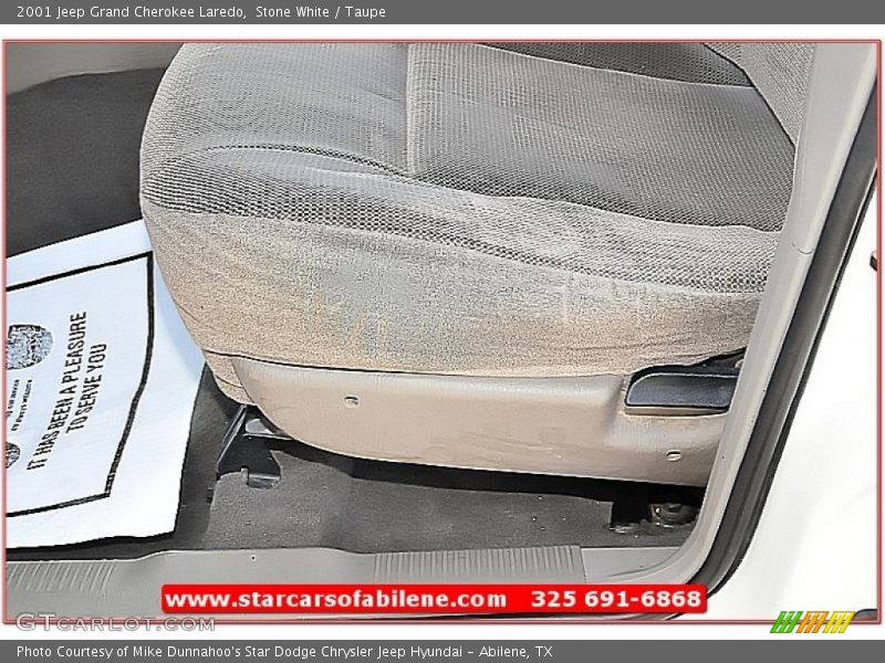 Stone White / Taupe 2001 Jeep Grand Cherokee Laredo