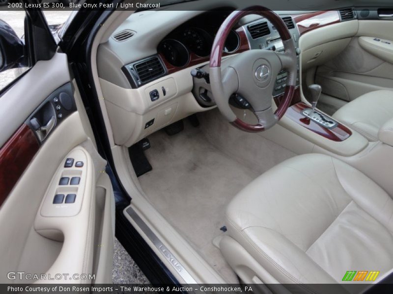 Blue Onyx Pearl / Light Charcoal 2002 Lexus ES 300