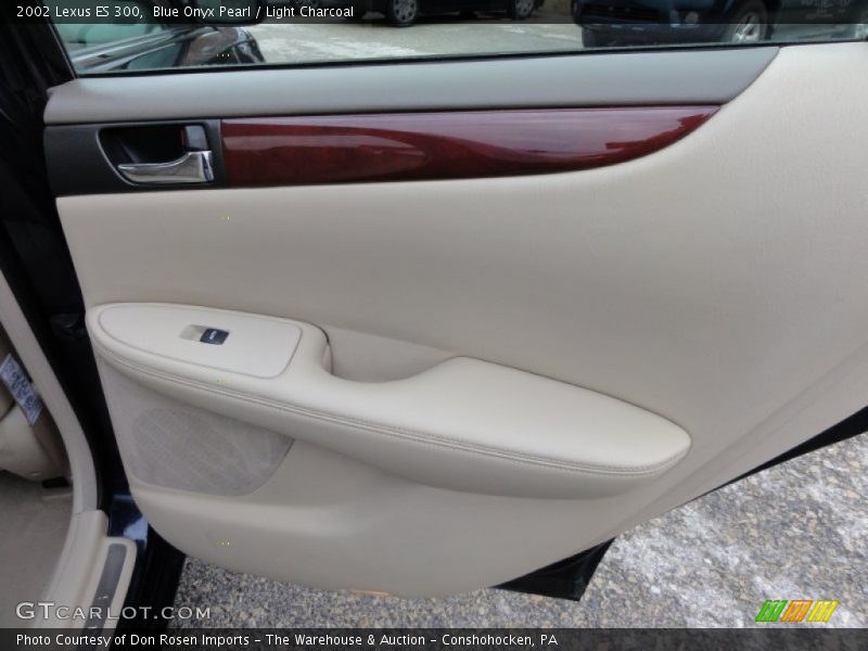 Blue Onyx Pearl / Light Charcoal 2002 Lexus ES 300