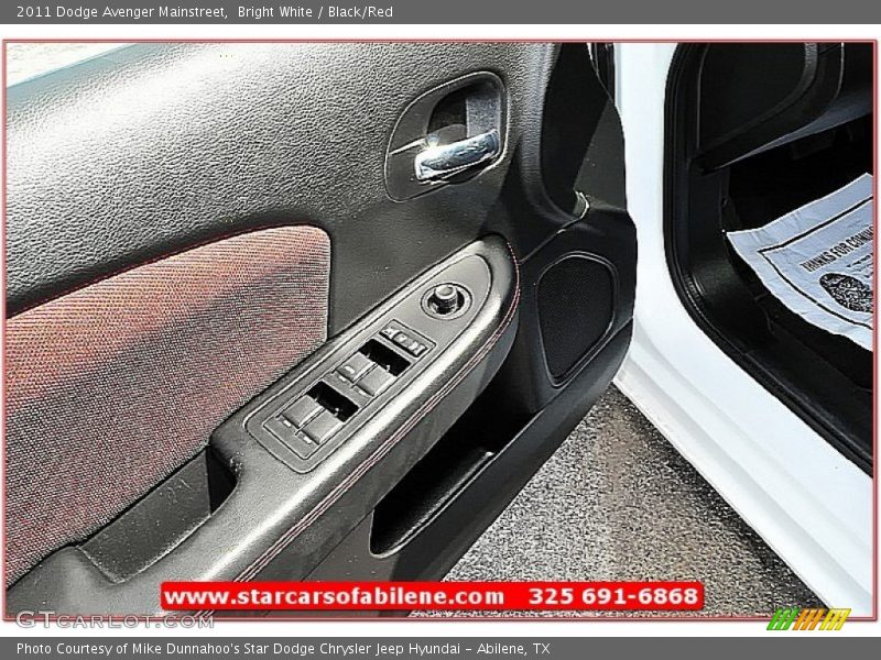 Bright White / Black/Red 2011 Dodge Avenger Mainstreet