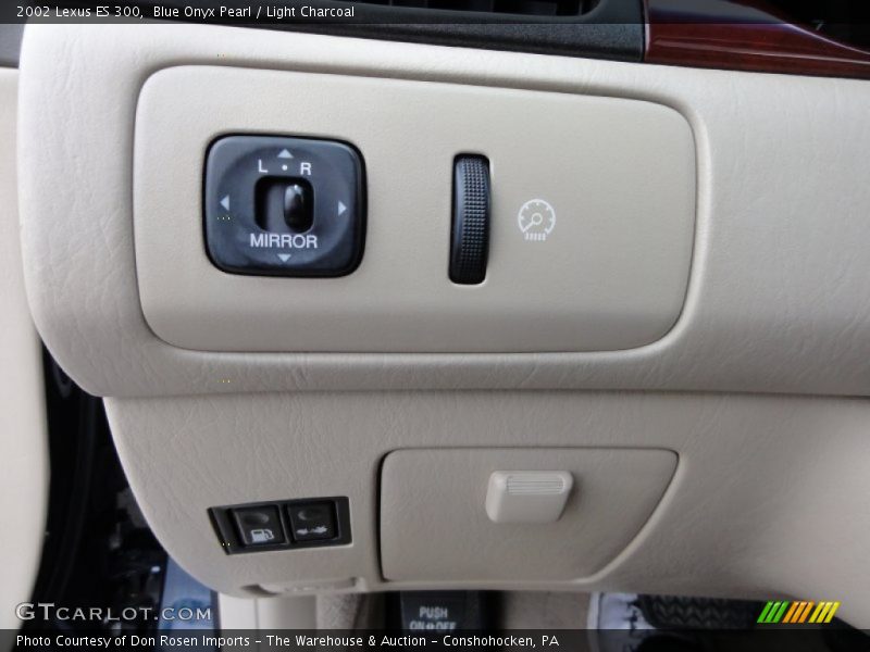 Blue Onyx Pearl / Light Charcoal 2002 Lexus ES 300