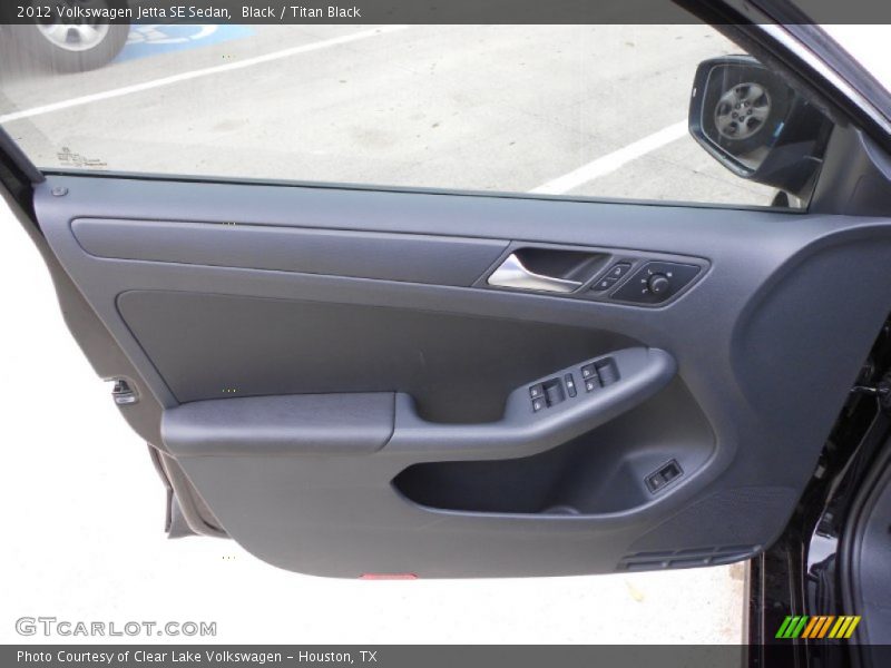 Black / Titan Black 2012 Volkswagen Jetta SE Sedan