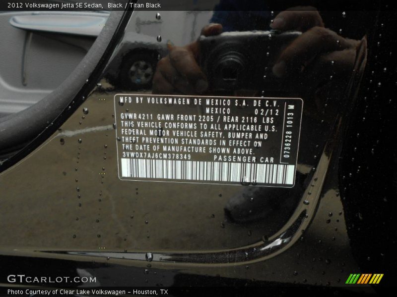 Black / Titan Black 2012 Volkswagen Jetta SE Sedan