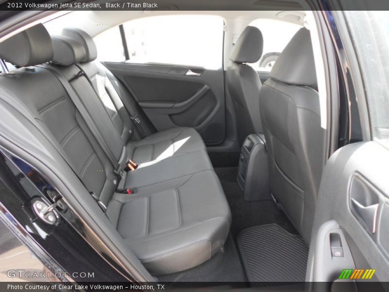 Black / Titan Black 2012 Volkswagen Jetta SE Sedan
