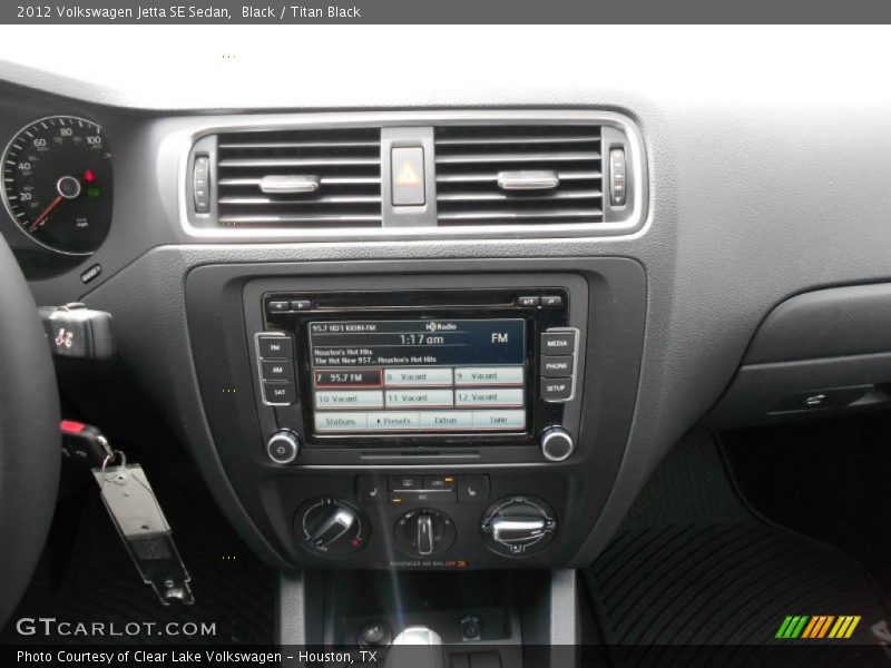 Black / Titan Black 2012 Volkswagen Jetta SE Sedan