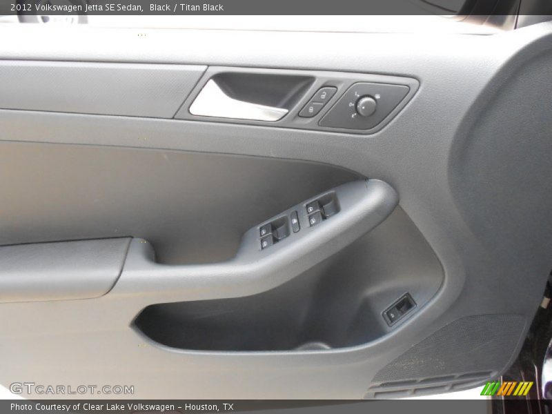 Black / Titan Black 2012 Volkswagen Jetta SE Sedan