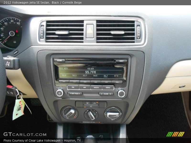 Black / Cornsilk Beige 2012 Volkswagen Jetta SE Sedan